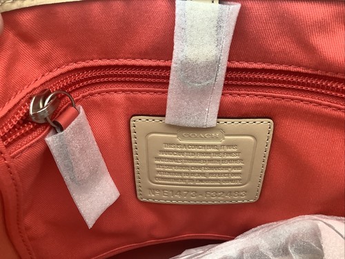 Coach Cora geprägte Lederhandtasche Beuteltasche Blumenmuster 13" NEU - Bild 8 von 14