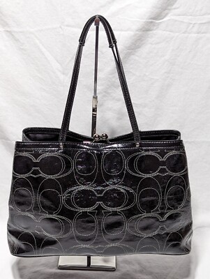 Coach Black Patent Leather Signature C Kisslock F19215 | eBay