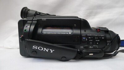 Sony CCD FX500E Camcorder Handycam Video 8 Camera Recorder Spares or Repair