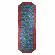 Charming Christmas Colors Country Quilted Table Runner, Lightly Padded, 16"x40"