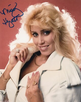 Missy Hyatt Signed 8x10 Wrestling Photo Picture Autograph WCW WWE ECW Manager 23