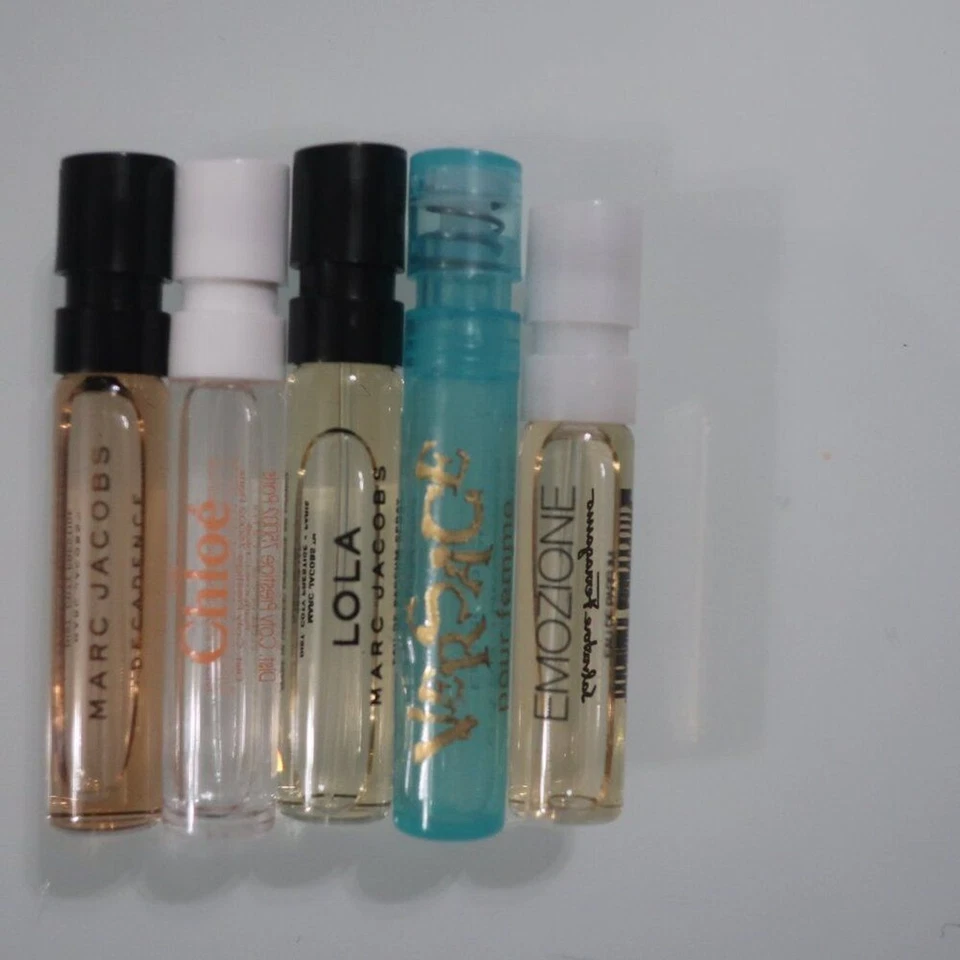 Pacote de amostra de perfume 5 frascos Chloe Ferragamo Versace Marc Jacobs - Imagem 2 de 2