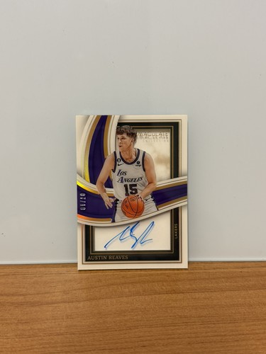 2022 IMMACULATE AUSTIN REAVES SHADOWBOX ON CARD AUTO /10 LAKERS