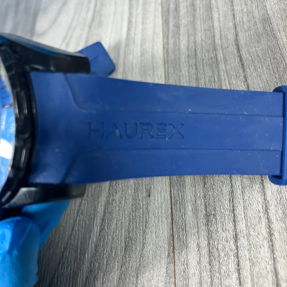 Reloj Haurex Caimano N1354UNB Correa Azul Luminosa Foto 4 de 4