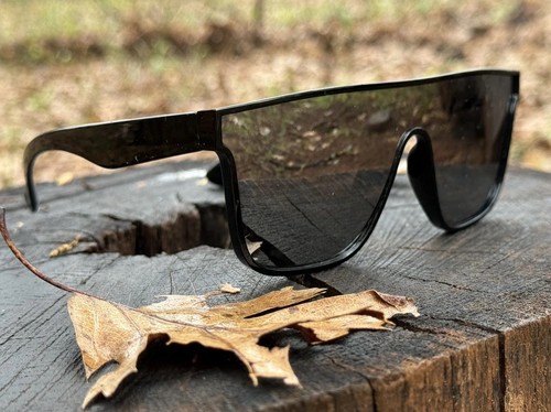 New Blenders Style Sunglasses In Black Mirror Lense Mens Womens USA Beach Silver