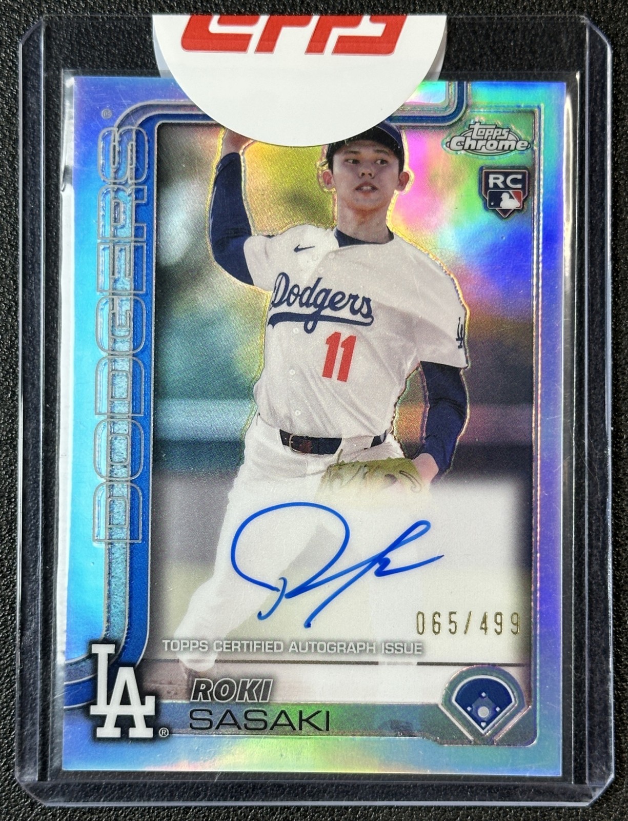 ROKI SASAKI 2025 TOPPS CHROME #RA-ROKI ROOKIE REFRACTOR AUTO RC 65/499 DODGERS