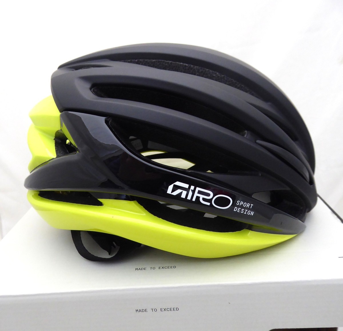 NEW - Giro Matte Black Helmet with Neon Yellow Accents - M - Adult Giro Ember MIPS Helmet | RA Cycles main image 2