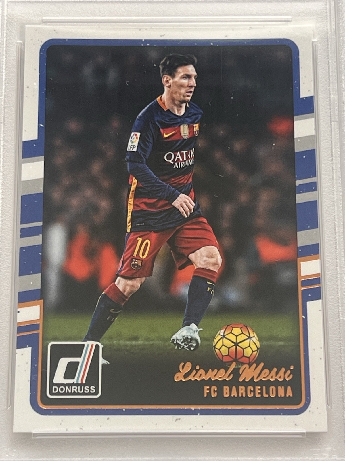 2016-17 Panini Donruss - Lionel Messi #29 PSA 10 GOAT 💯🙌 view 2