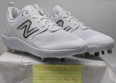 New Balance Fresh Foam L3000 TW6  baseball cleats  NEW NO BOX SIZE 9.5 US WHT/BK