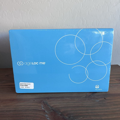 NUSKIN/ AGELOC ME KIT- DEVICE And SERUM NIB SKIN CARE