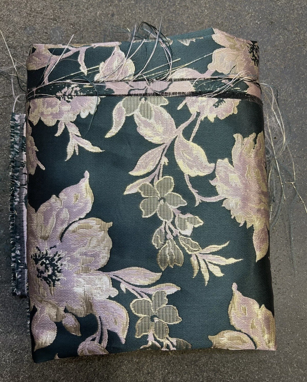 Picture 3 of 4