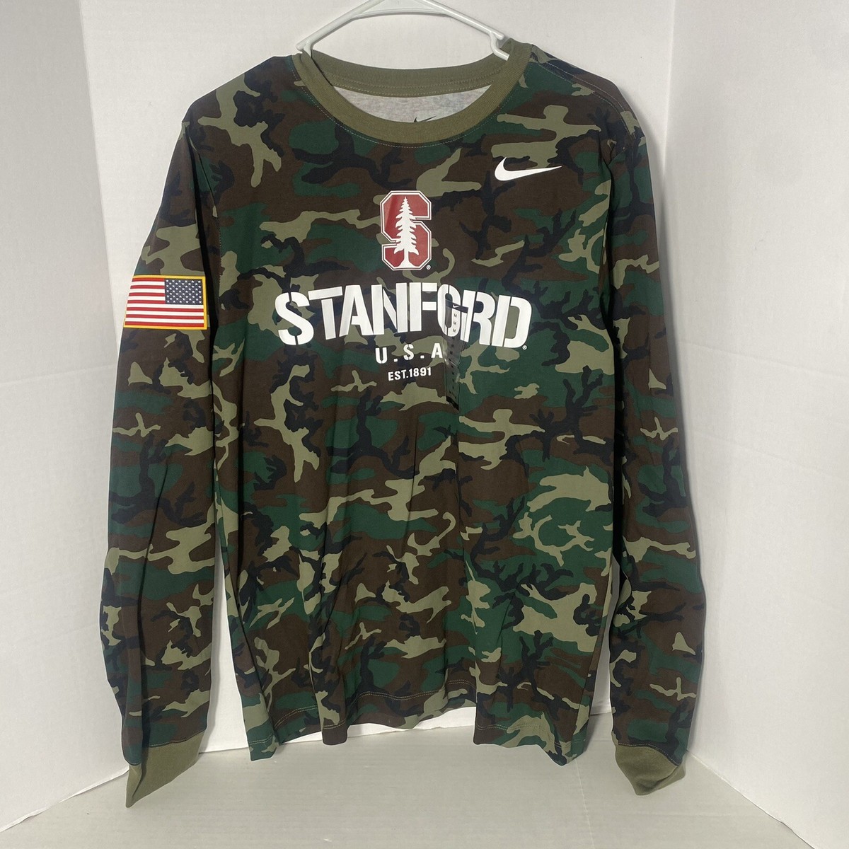 Nike Stanford Cardinal Military Camo Long Sleeve Shirt Nike Stanford Cardinal Military Camo Long Sleeve Shirt