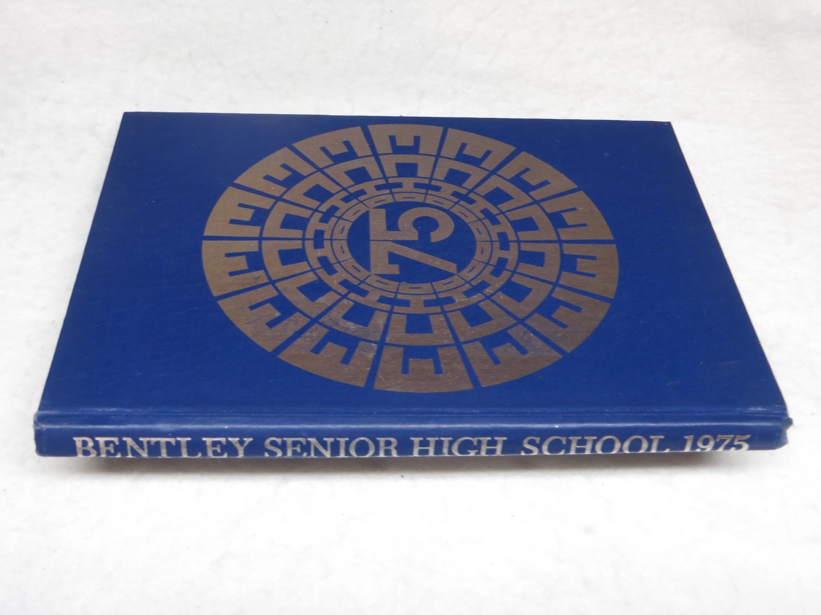 1975 BENTLEY HIGH SCHOOL YEARBOOK BURTON MI eBay