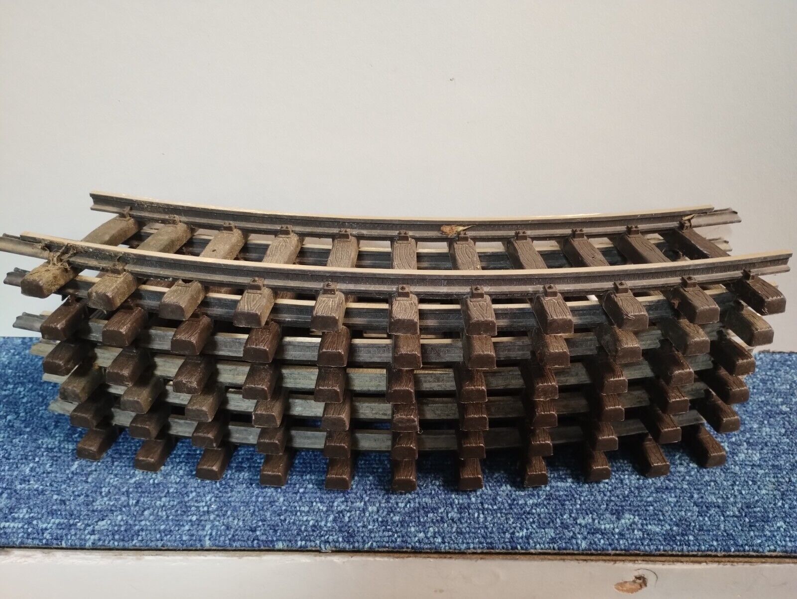 Picture 1 of 5
