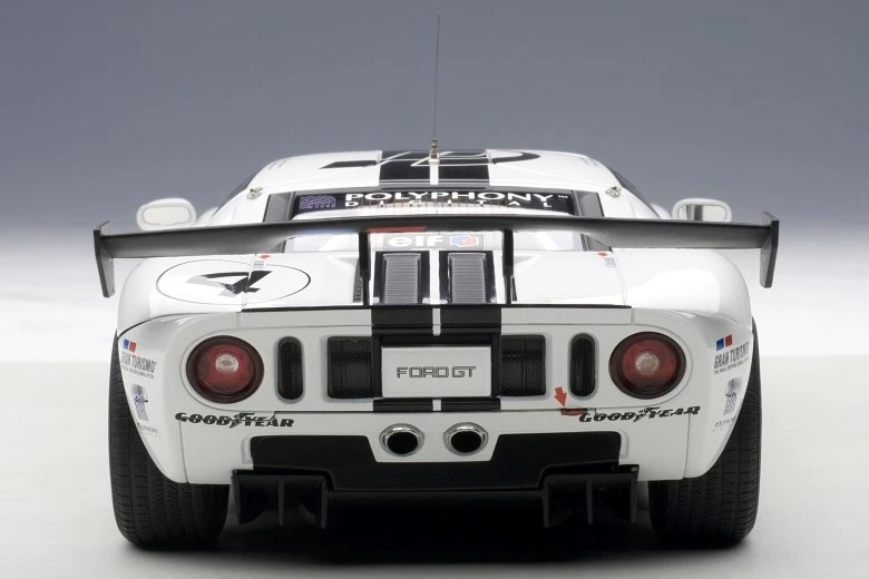 特価 AUTOart (1/18) フォード GT 2005 特価 AUTOart (1/18) フォード GT 2005