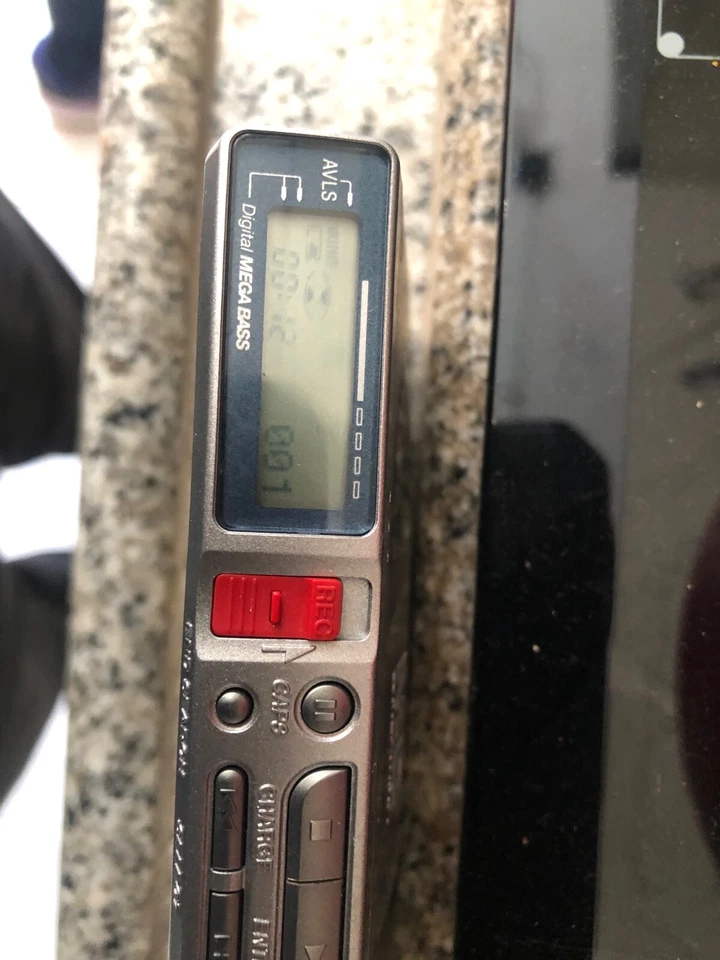 RARE Vintage Sony MZ-R37 MZR37 MD Player Recorder tested works Retro OLD - Image 4 of 4