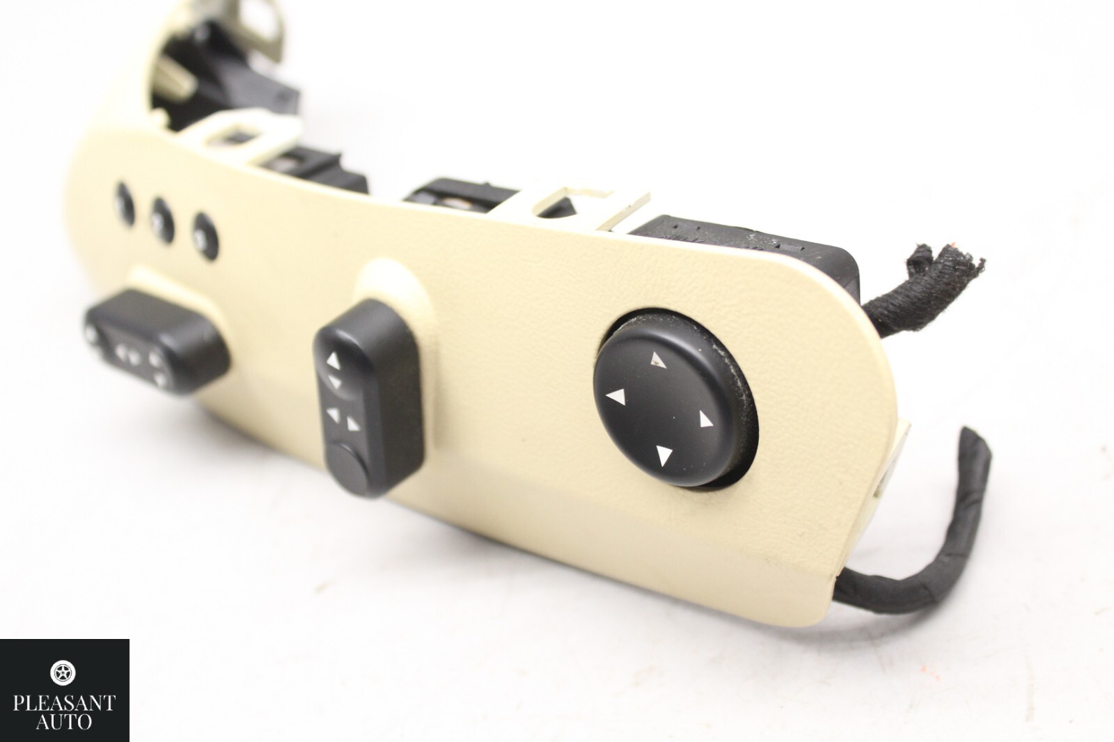 03-13 Maserati Quattroporte M139 Front Left Side Seat Control Memory Switch OEM