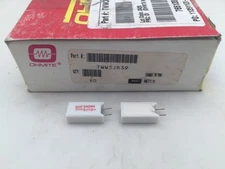 (10 pcs) TWW3JR39 Ohmite, 3 Watt 0.39 Ohm 5%, Vertical Mount, Wirewound Resistor