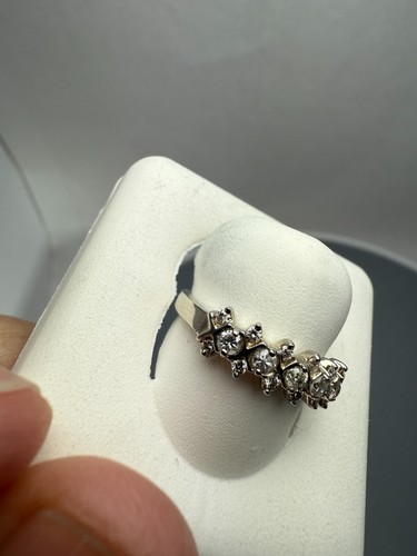 14K 3 Gramm Weißgold 17 natürliche Diamanten Band 0,50 Karat TW Größe 7 - Bild 8 von 12
