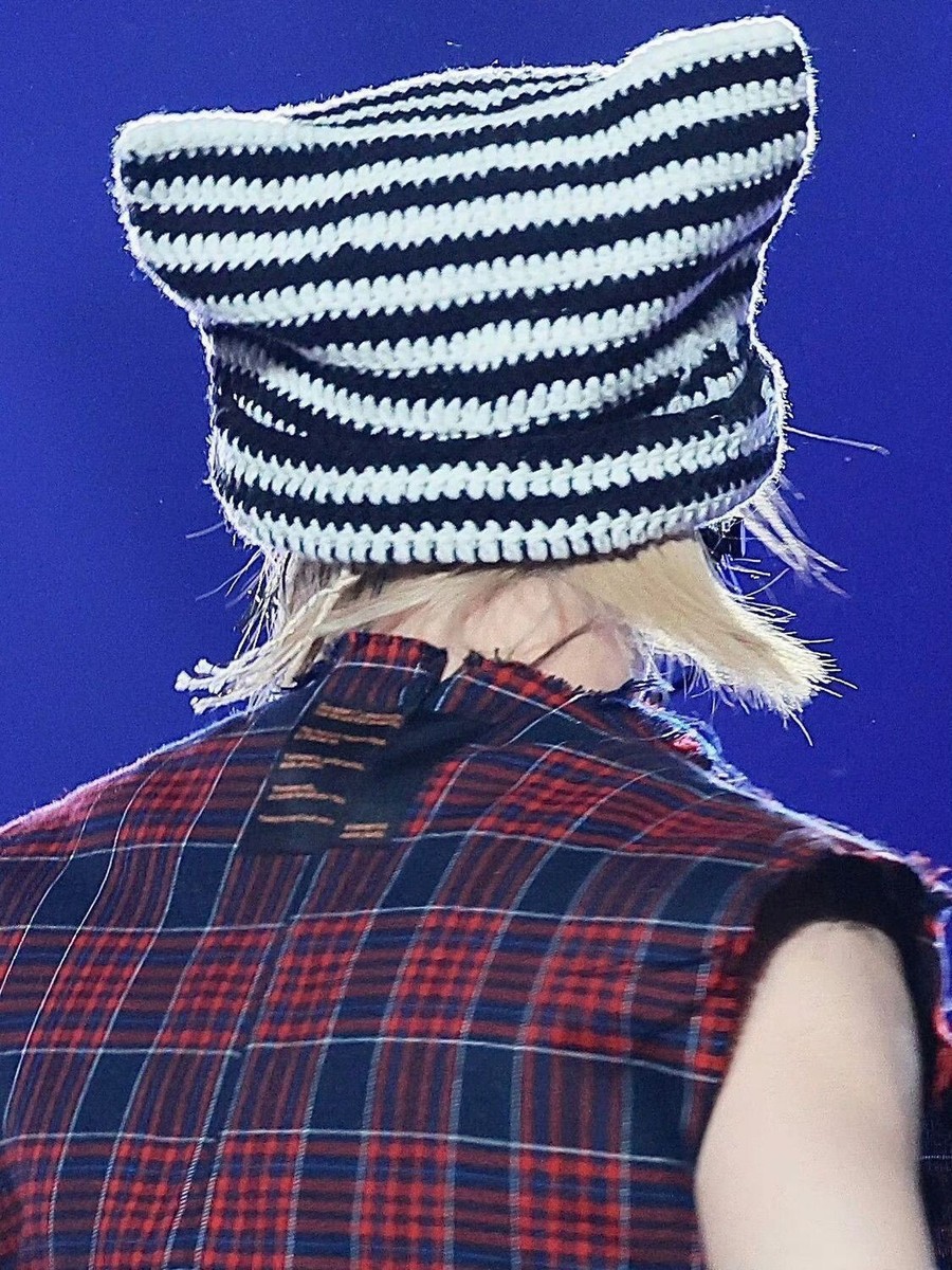 KPOP STRAY KIDS Felix's Beanie with Cat Ears, Brand New Hat Unisex