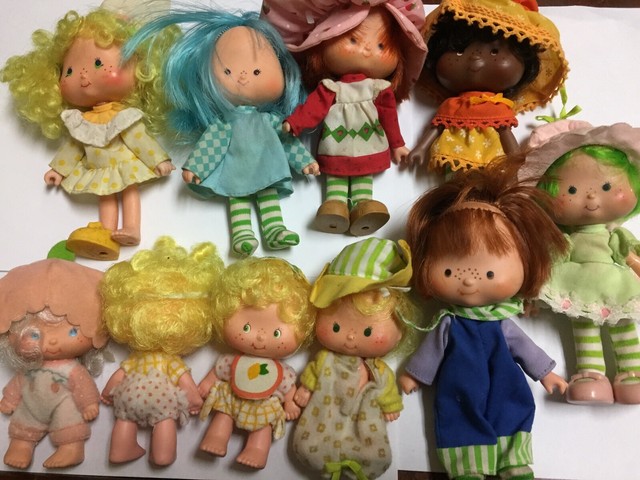 strawberry shortcake figurines vintage