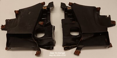 Mazda RX7 88-91 Brake Cooling Air Ducts FC01 43 64X, FC01 43 63X