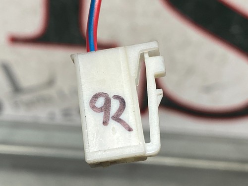 GENUINE MERCEDES BENZ WIRING LOOM HARNESS PLUG CONNECTOR 0375452628 1-PIN WHITE - Picture 2 of 8
