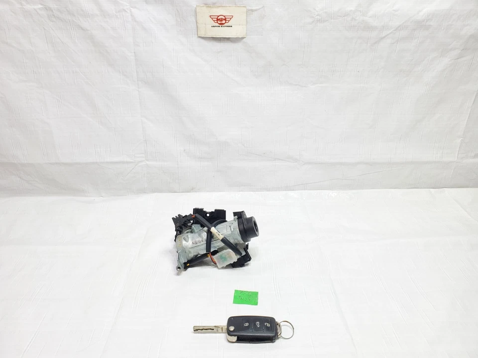 Cilindro de bloqueo interruptor de encendido Volkswagen Beetle 2012-2019 con llaves OEM 5C6905841 Foto 2 de 4