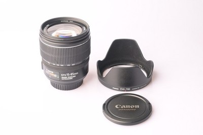 Canon EF-S 15-85mm f/3.5-5.6 IS USM - Excellent condition with hood