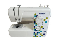 Working Brother Sewing Machine LS14  with Bobbin Cover Plastic missing