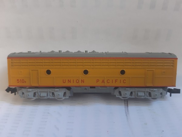 Locomotora Union Pacific -  Unidad B SIN MOTOR -  ESC N