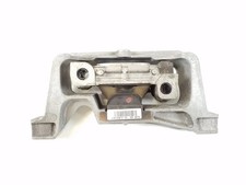 Support moteur Infiniti Q30