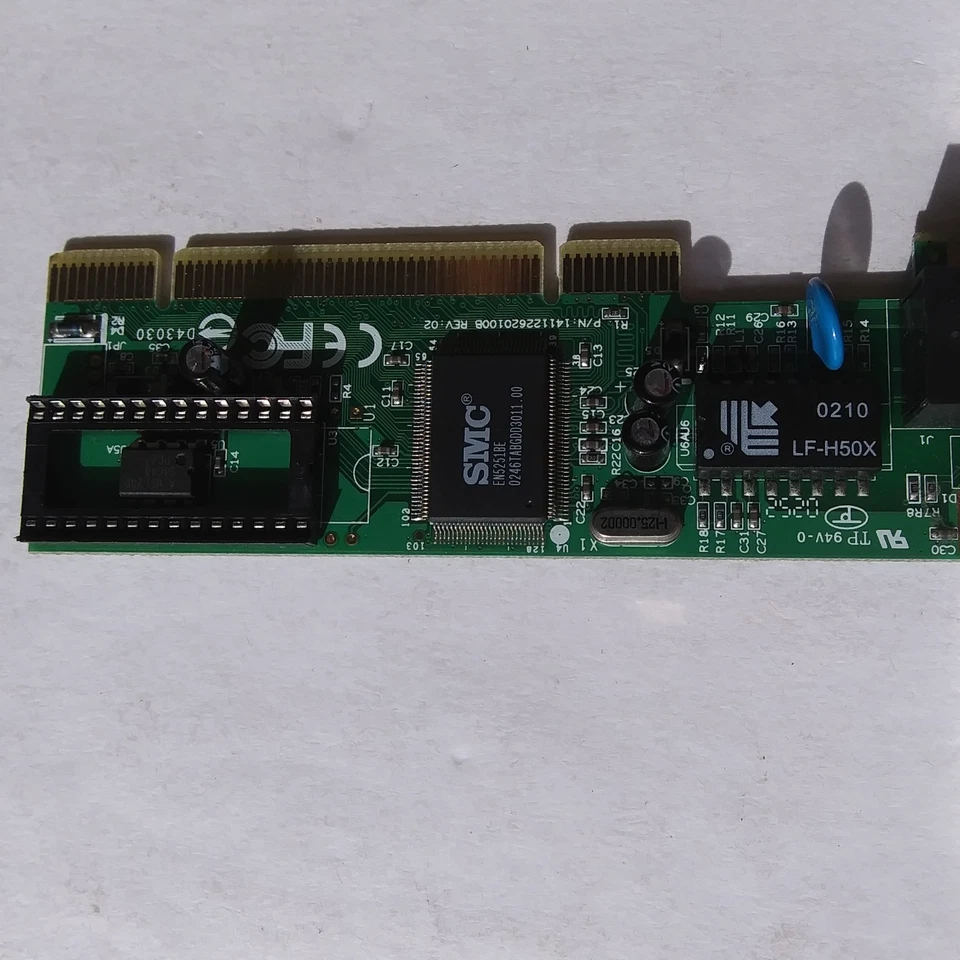 Realtek RTL8139B PCI Ethernet Network Interface Card 10/100Mbps LAN Adapter - Image 4 of 4
