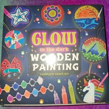 Glow in the Dark Wooden Painting Complete Craft Kit Brand New Alot Of Fun.