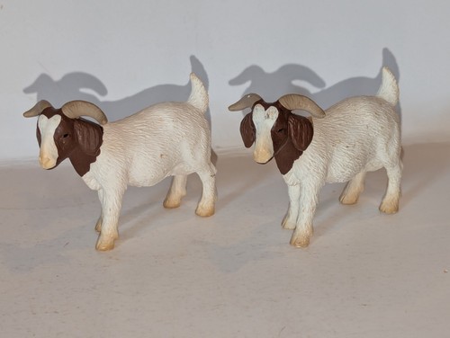 Lot of 2 Schleich 2001 BOER NANNY GOATS Female Farm Animal