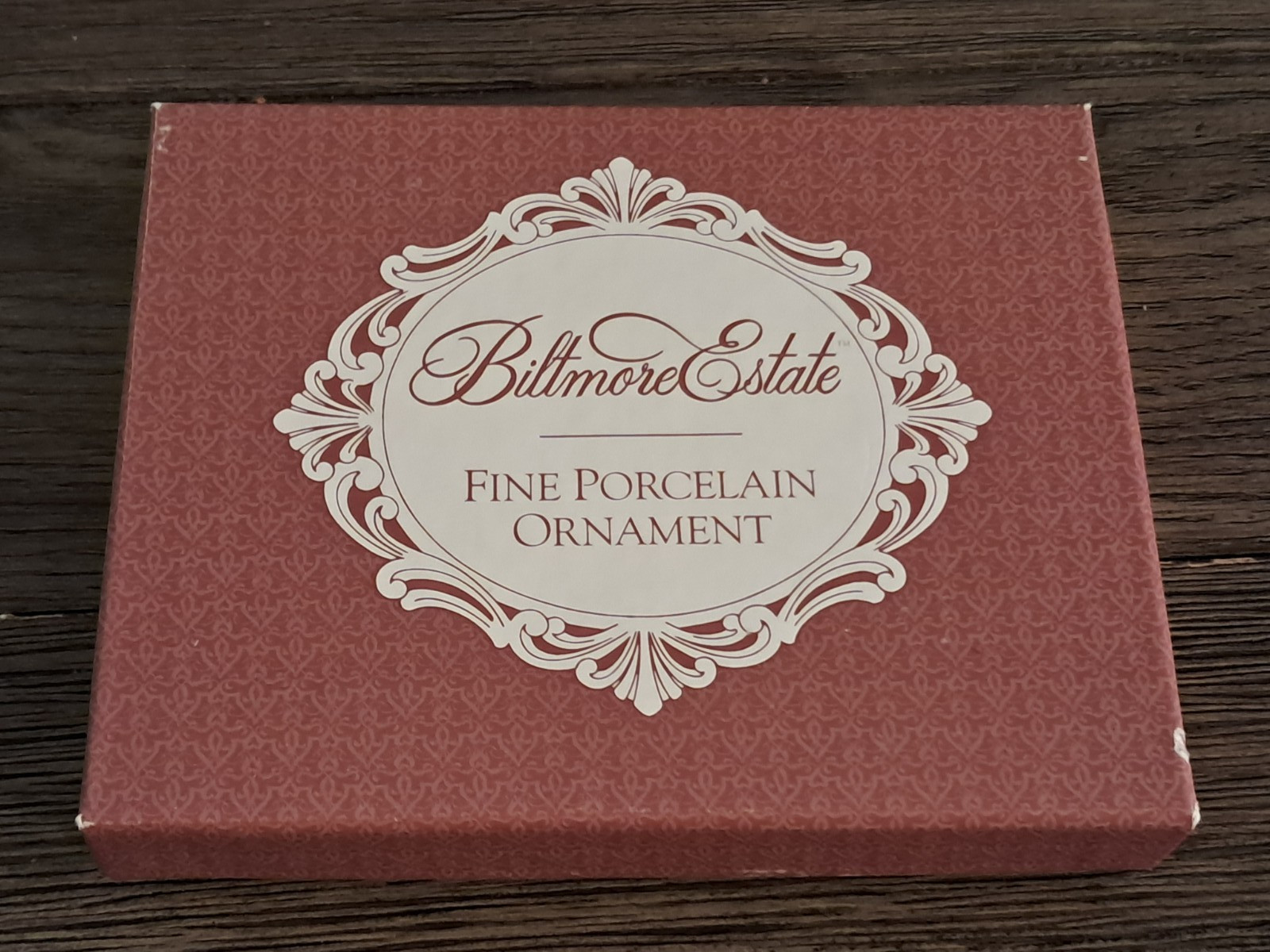 Vintage Biltmore Estate 1997 Fine Porcelain Ornament In Box- accented 24kt Gold