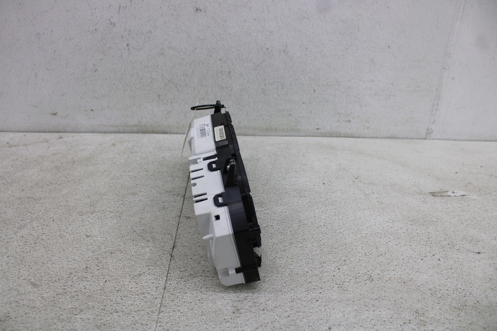Speedometer 2DR-COUPE GT-CONTINENTAL 65789K AS SEEN BENTLEY CONTINENTAL 2013