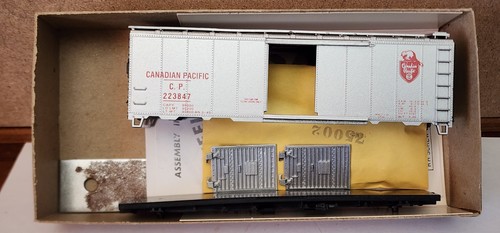 Canadian Pacific RR 40' vagón de una sola puerta 223847 Athearn Branchline 10111 kit | Zustand: New