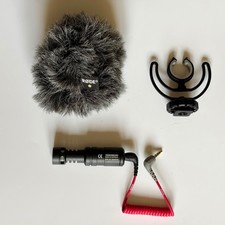RØDE VideoMicro Compact Camera Microphone + Windshield, Cable & Mount
