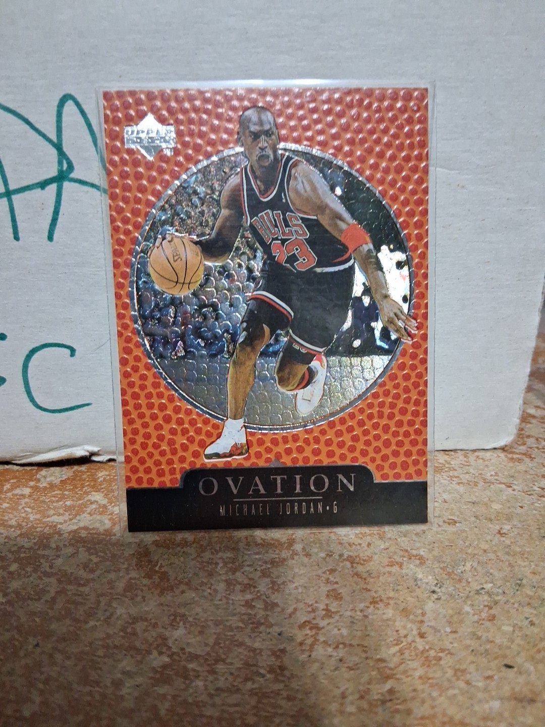 1998-99 Upper Deck Ovation - Michael Jordan #7