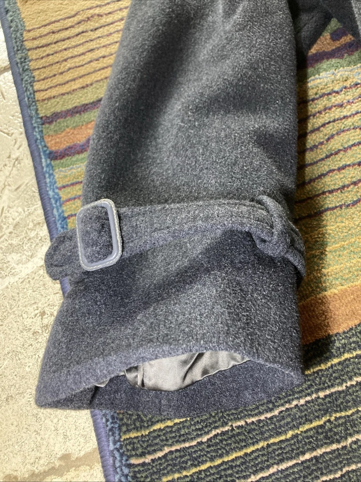 Giorgio Armani Men’s Long Black Wool Overcoat Sz 42 Reg, Italy. - Image 3 of 4