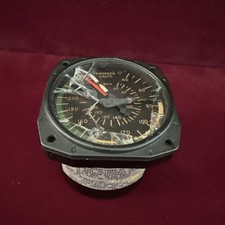 1975 US Gauge AW2829AE01 Max Allowable Airspeed Indicator 40-260 Knots MPH CORE