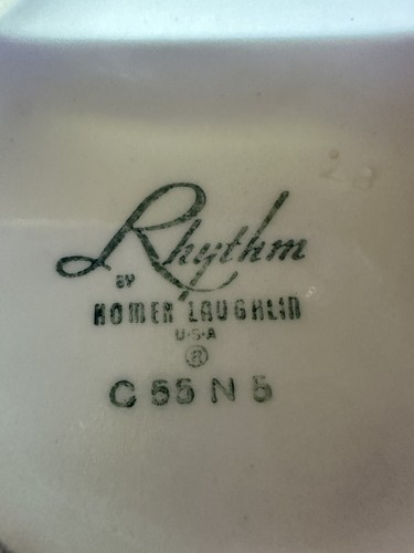 Homer Laughlin Rhythm Shape teapot with a Purple Flower pattern - 第 8/8 張圖片