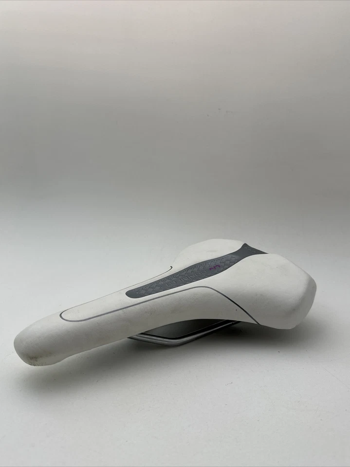 Asiento de sillín Liv Giant Connect vertical inclinación pélvica blanco gris gigante NOS carretera A66 Foto 3 de 4