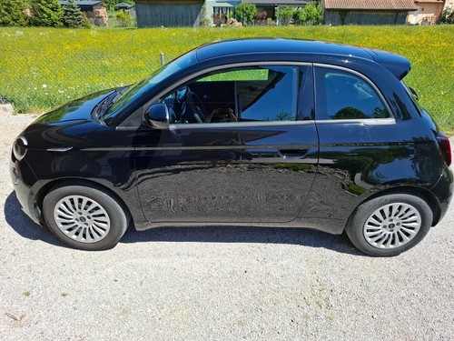 fiat 500e 2022 332 elektro 3 1 - Bild 2 von 4