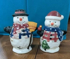 HARRY AND DAVID CERAMIC SNOWMEN SALT & PEPPER SET