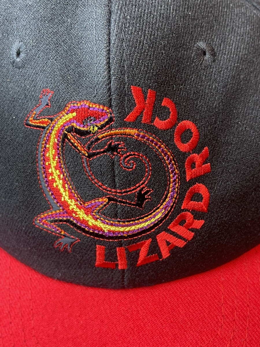 Vintage MARLBORO Adventure Team Lizard Rock Strapback Hat