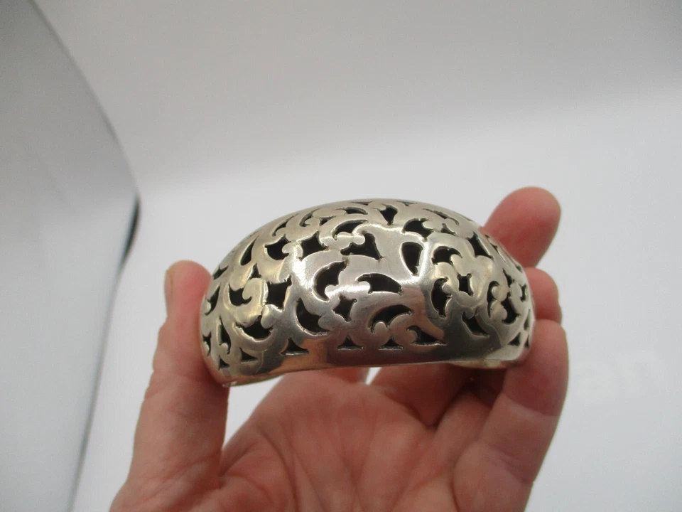 PULSERA BRAZALETE REMOLINO HOJA DE ACANTO PERFORADA PLATA ESTERLINA LOIS HILL FIRMADA DE COLECCIÓN Foto 4 de 4