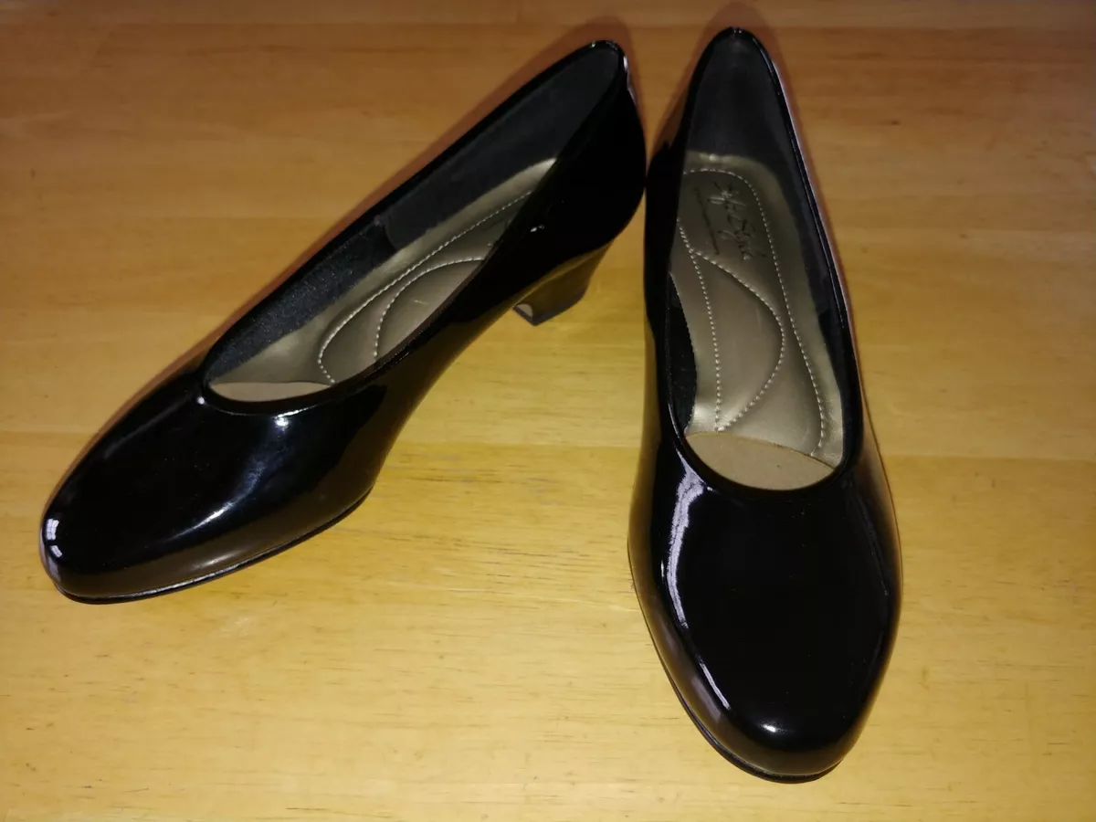 Black hush puppies clearance ladies