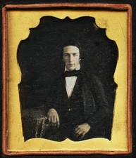 Beautiful 6th Plate Dag of a Man with Scalloped Mat, c. 1840s #21